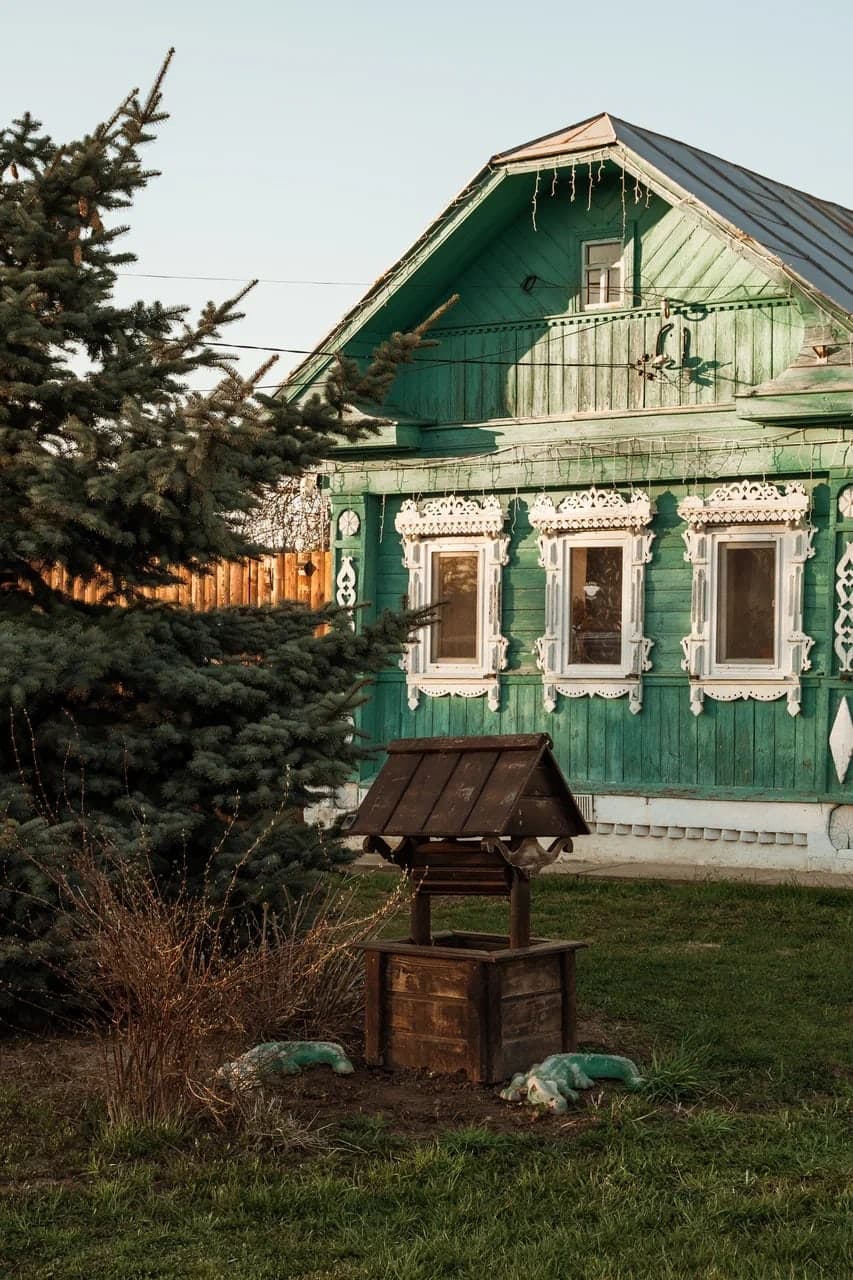 Старый зелёный дом
