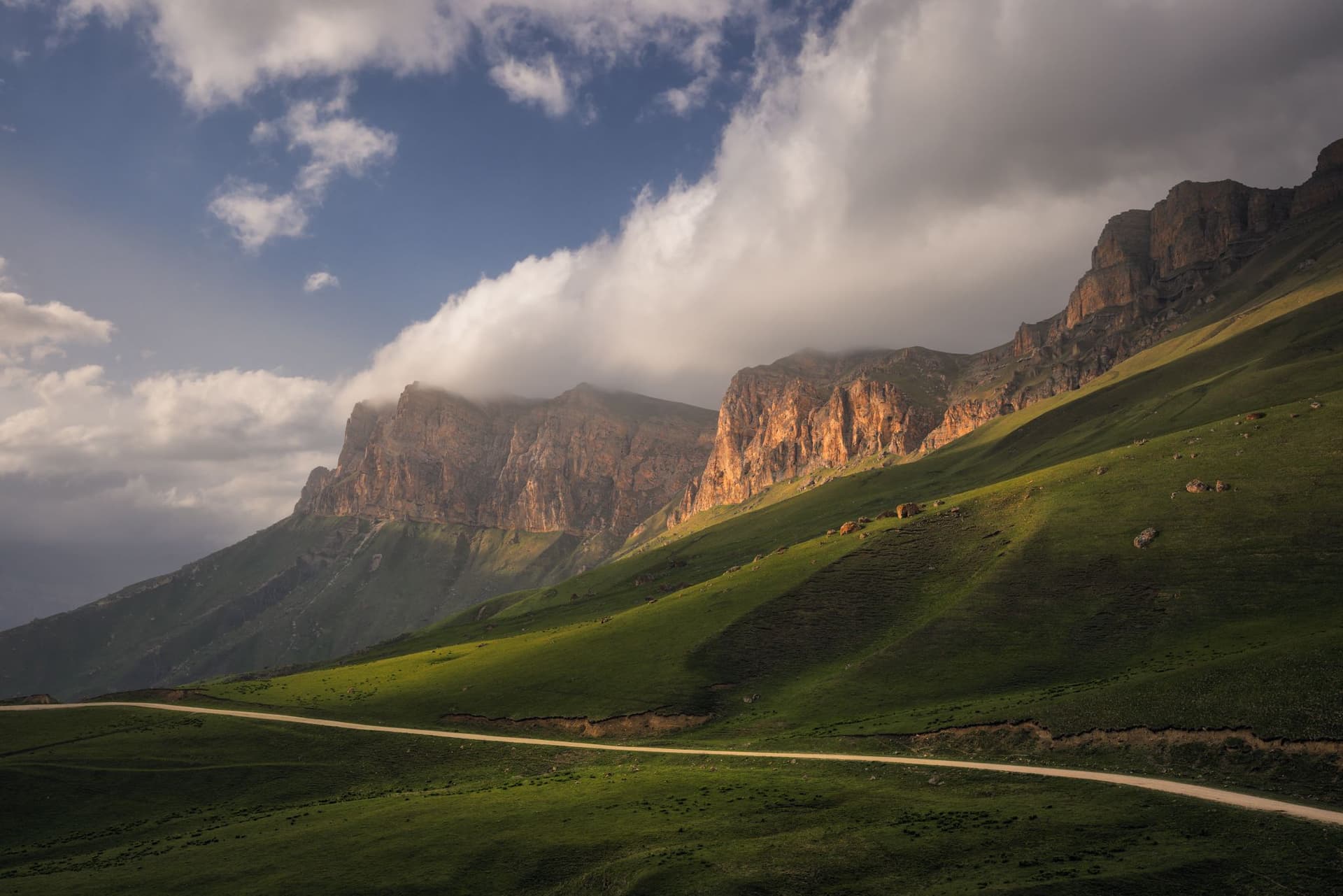 Через перевал Актопрак (ежедневно) - фото 5