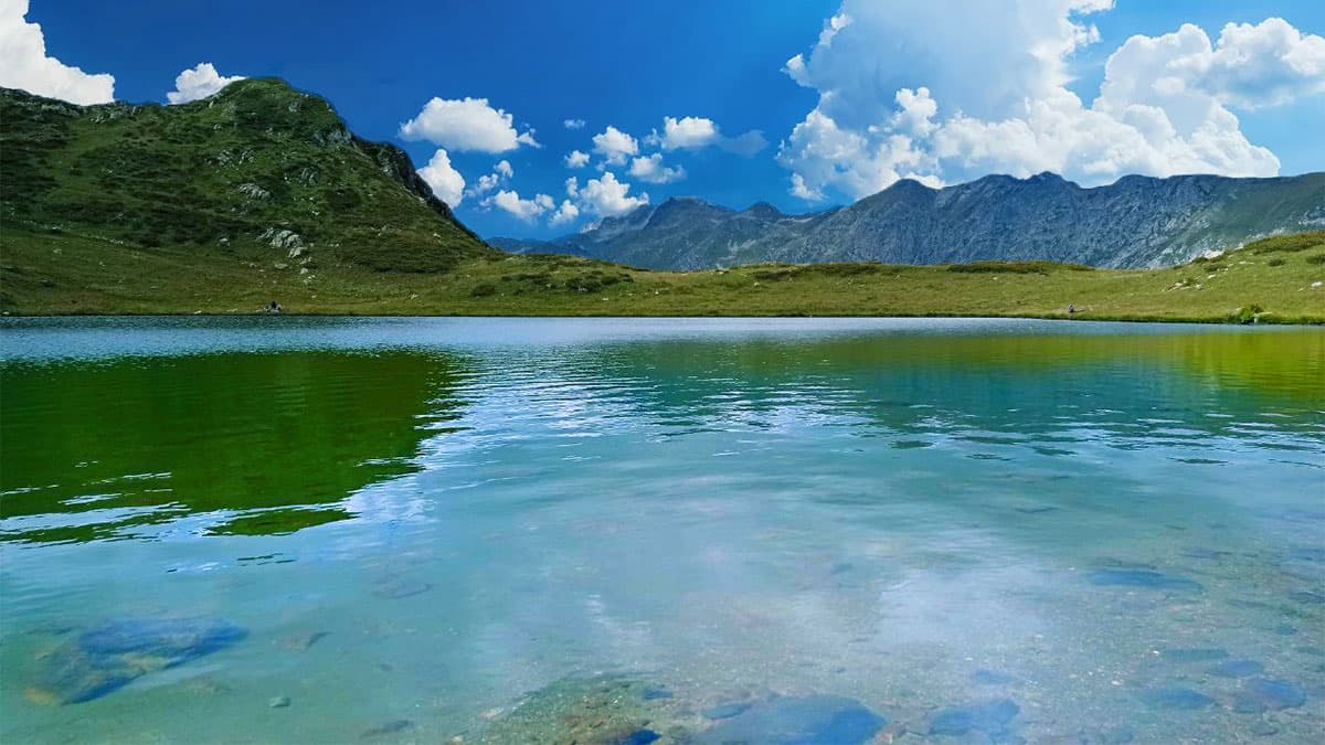 Голубое озеро – Юпшарский каньон - озеро Рица - курорт Ауадхара.