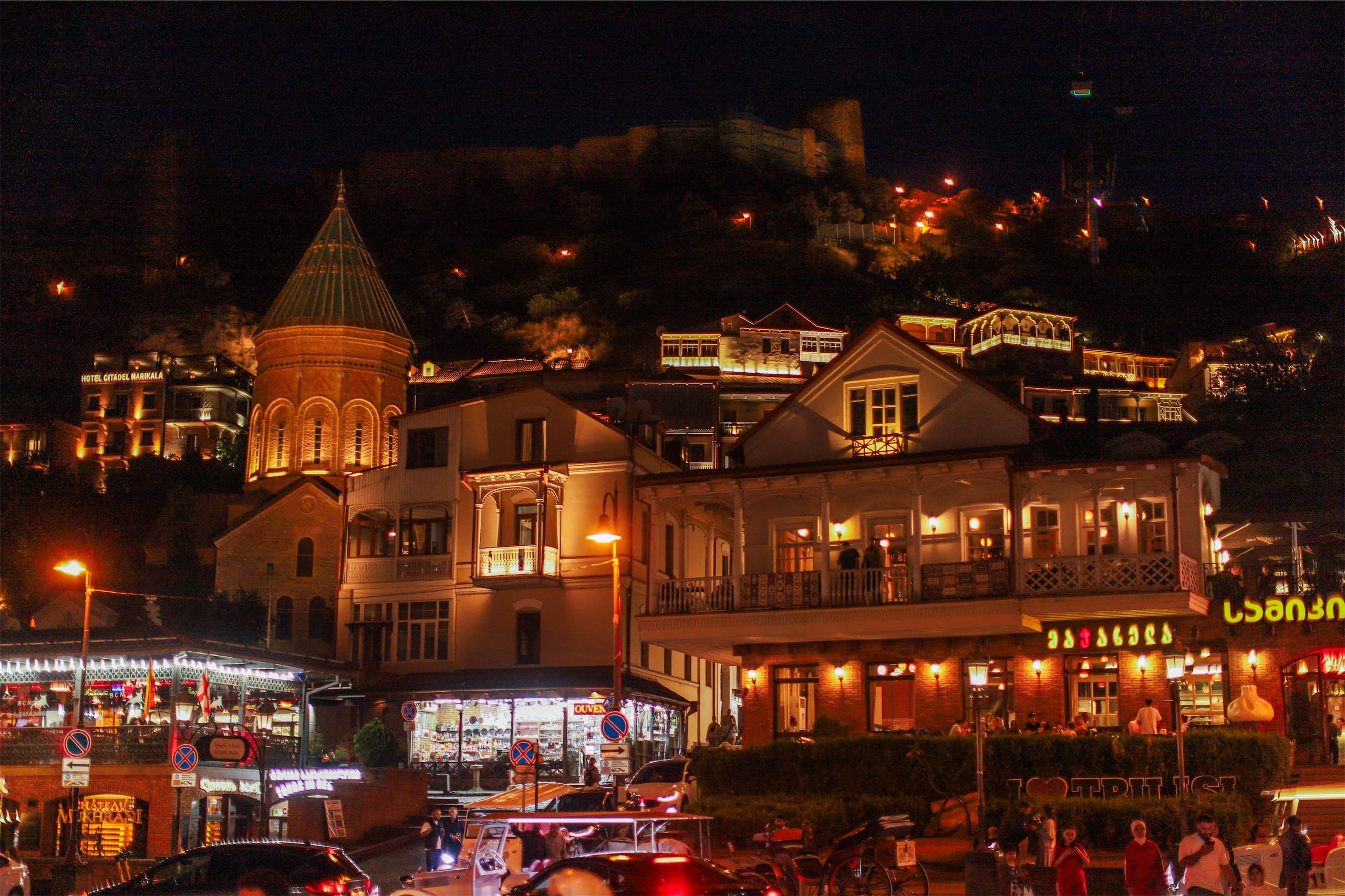 5 дней, чтобы влюбиться в Грузию: Горы, кухня и вино - фото 8