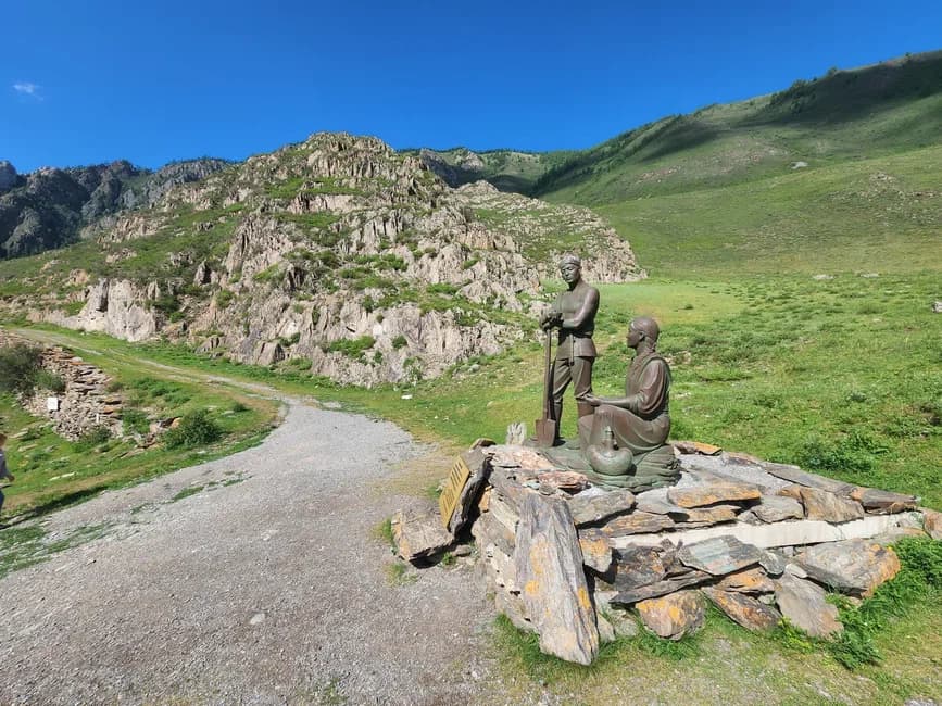 1 ДЕНЬ. ВДОЛЬ ПО ЧУЙСКОМУ ТРАКТУ. Авто 600 км.