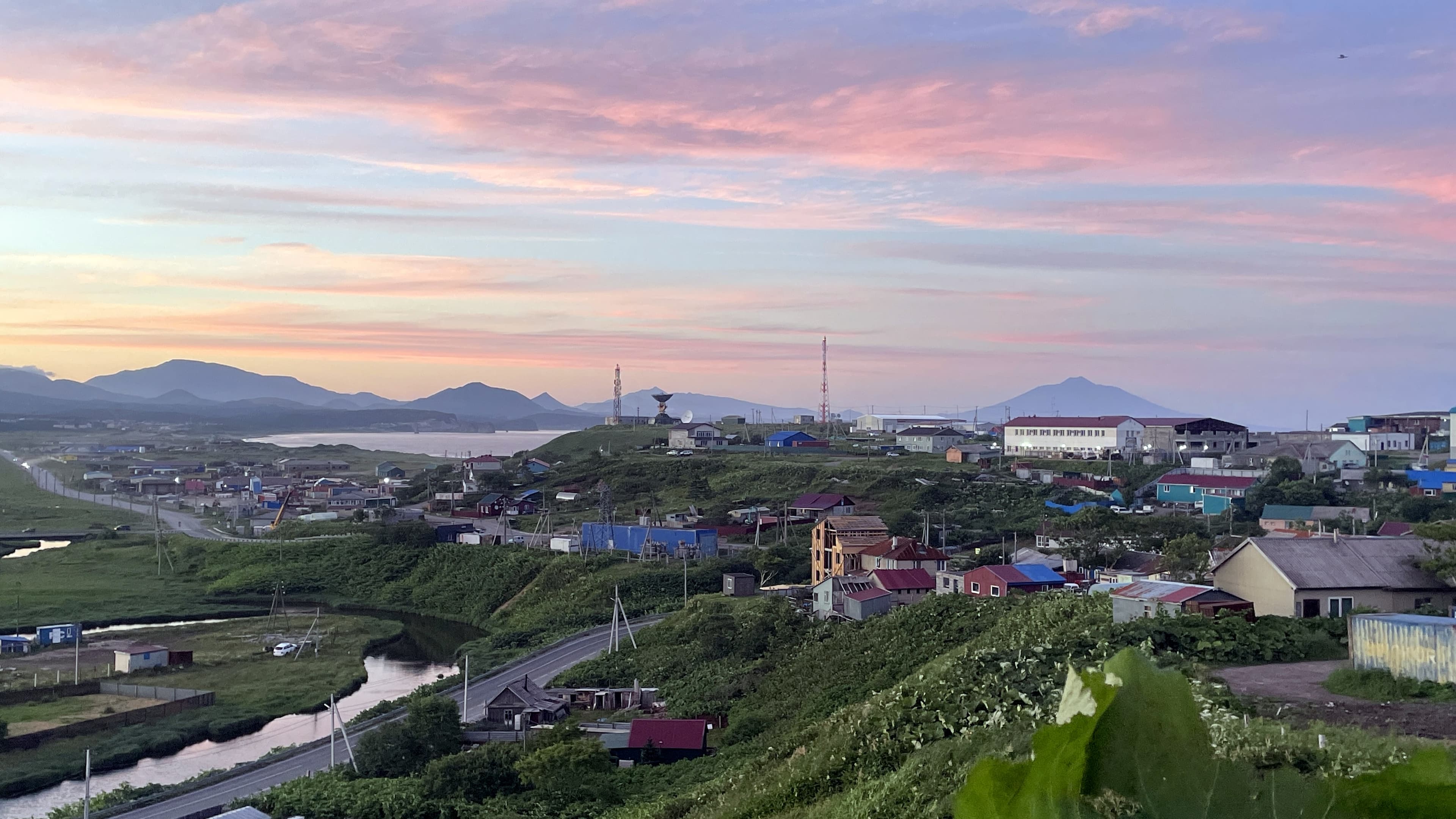 Авторская обзорная экскурсия на автомобиле по Южно-Курильску - фото 6