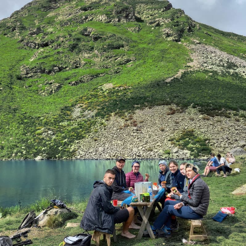 Голубое озеро – Юпшарский каньон - озеро Рица - курорт Ауадхара.