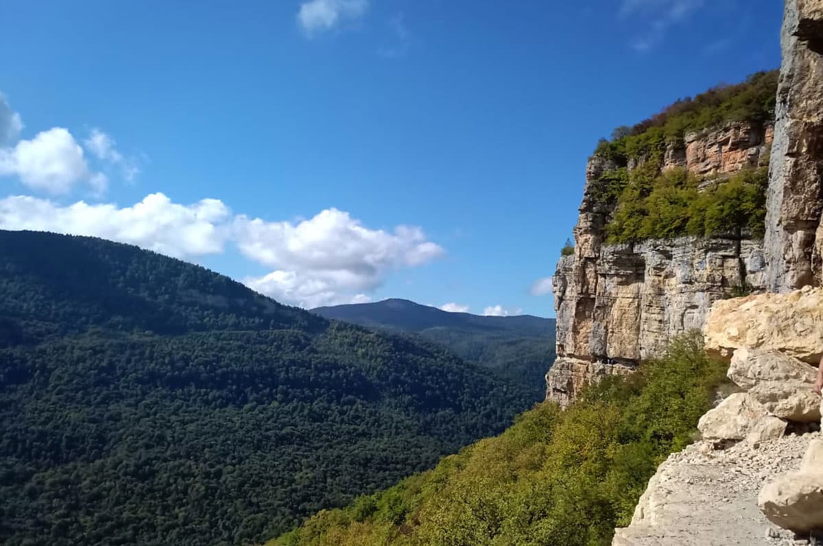 Треккинг в Мезмае. Комфорт-тур с гостиницей - фото 3