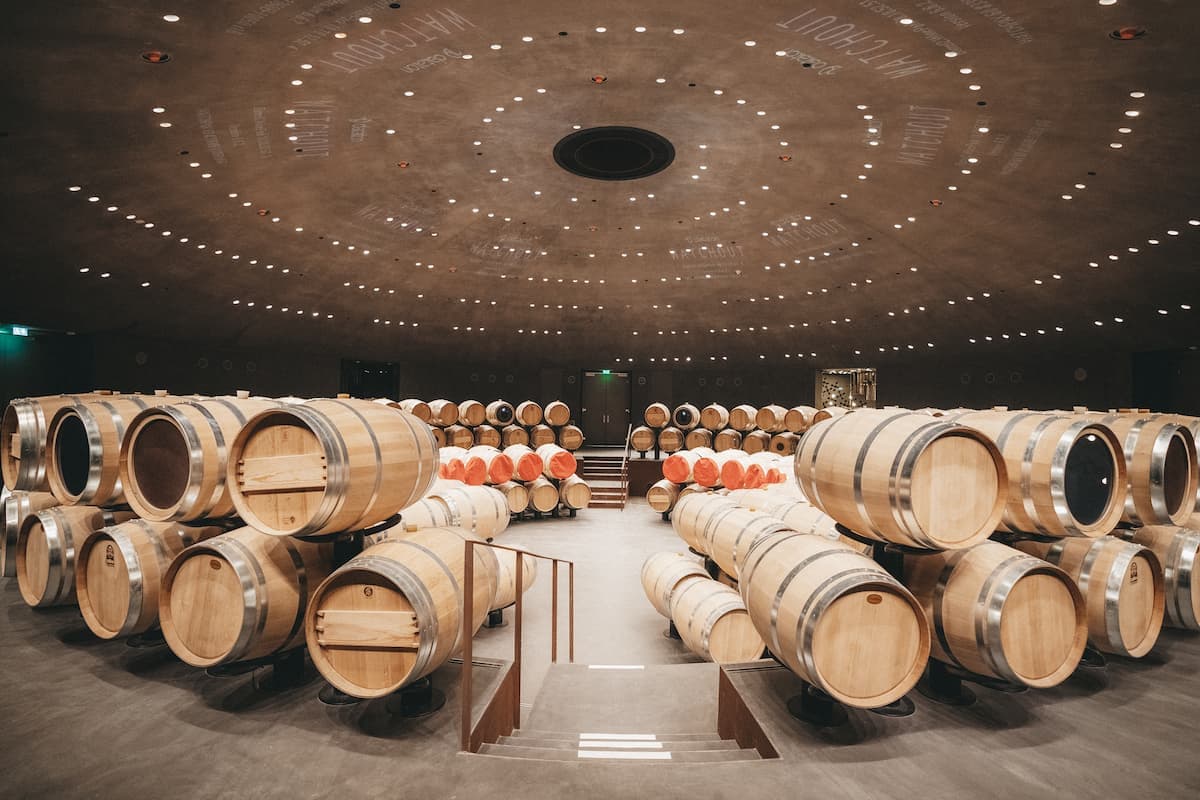 18 апреля: Мрия, сакура и японская сказка