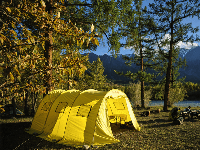 Палаточный лагерь