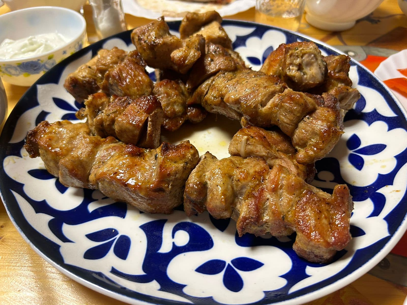 1 день Прогулка по Элисте. Ужин в одном из лучших мясных ресторанов