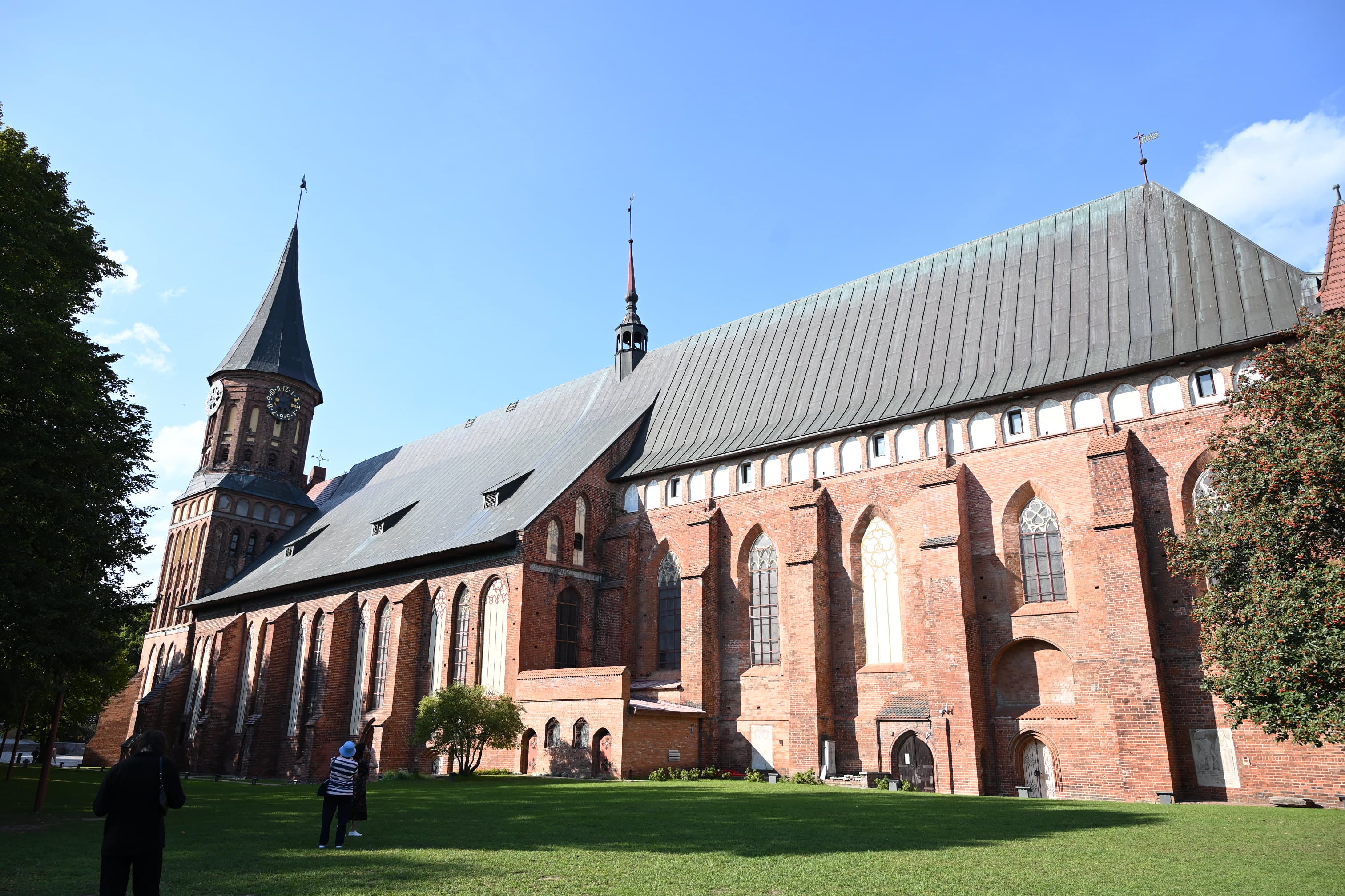 Понедельник