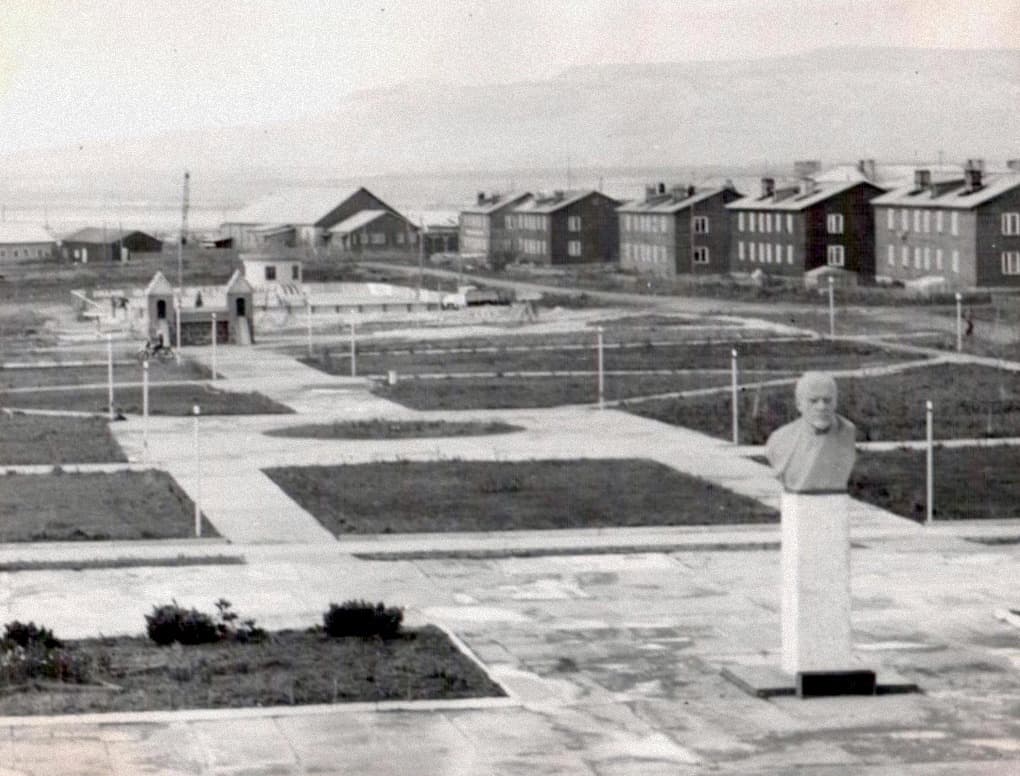 Авторская обзорная экскурсия на автомобиле по Южно-Курильску - фото 4