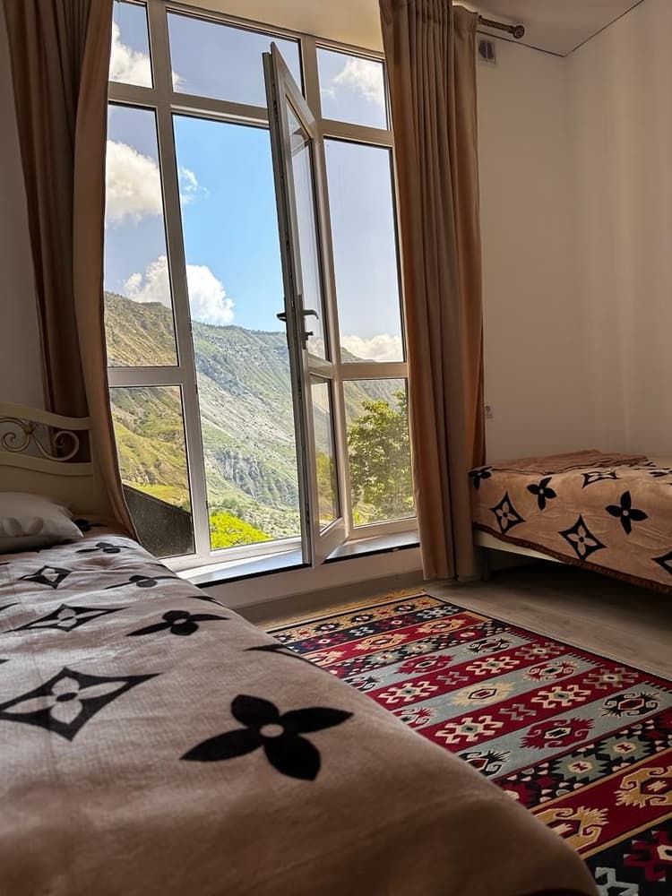 Проживание в отелях и гостевых домах по маршруту - по 2/3 человека