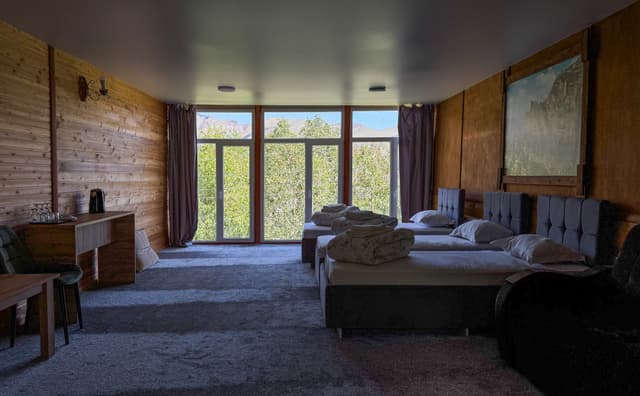 Комфортное проживание в горах в номерах с удобствами