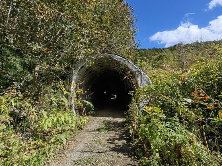 Грязевой вулкан, Японские тоннели, Мицульский хребет - фото 3