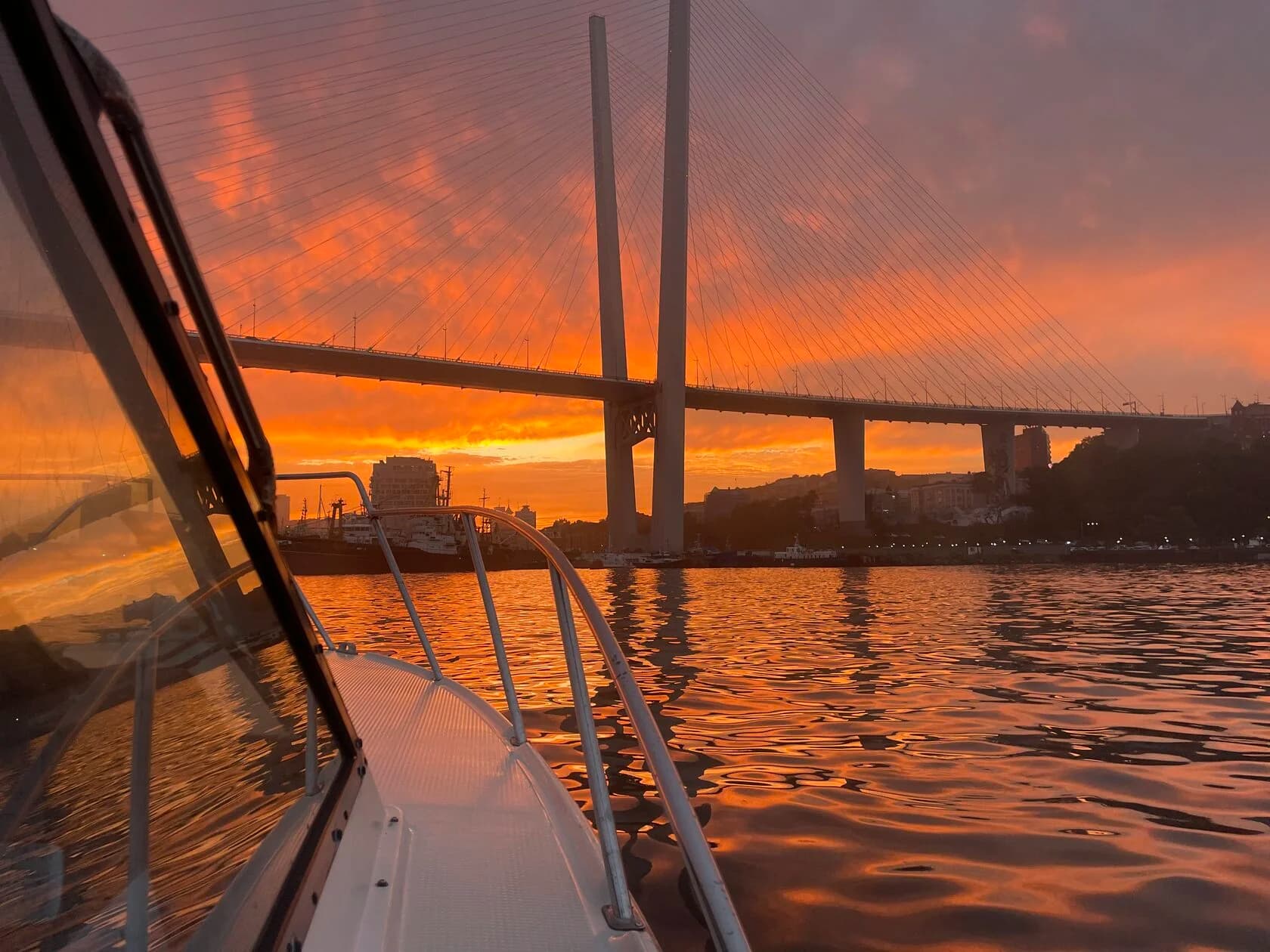 Морская вечерняя прогулка