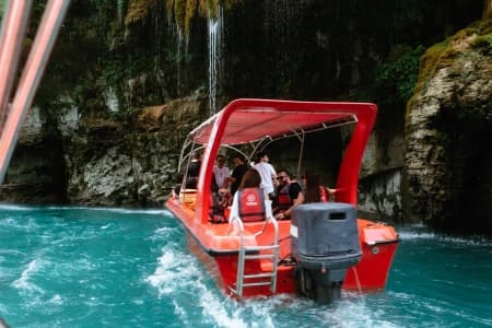 Сулакский каньон, катера, бархан Сарыкум