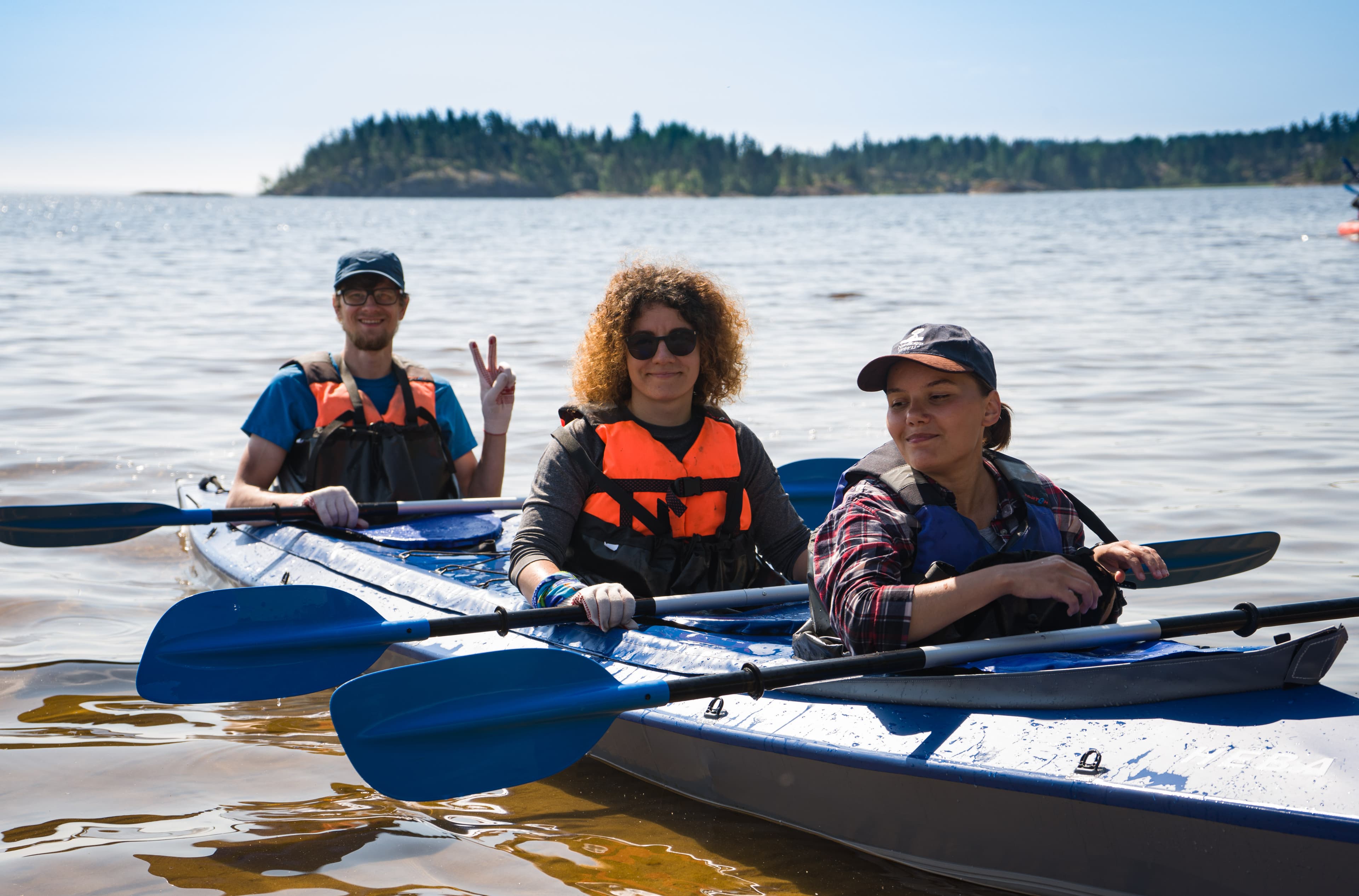 Встреча у метро Парнас и трансфер к Ладожскому озеру