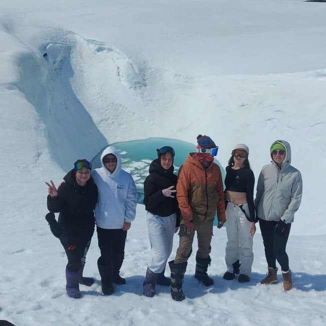 На снегоходах к кратеру вулкана Горелый (апрель-июнь) - фото 1