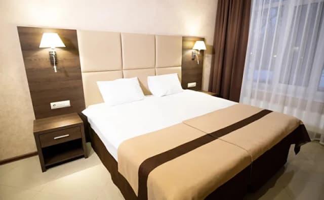 Гостиница Орлиное Гнездо