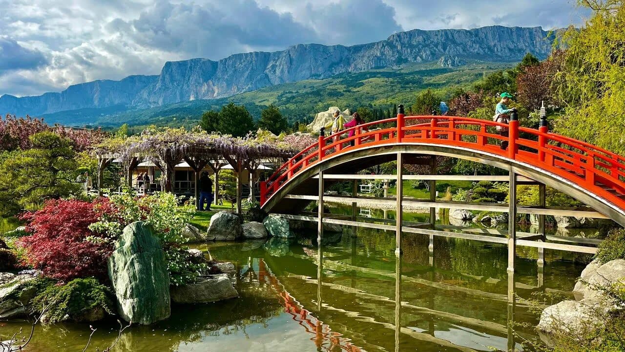 Крым «Мечта о сакуре и весенней Ялте». Mriya Resort • Японский сад «Шесть чувств» • Ялта - фото 7