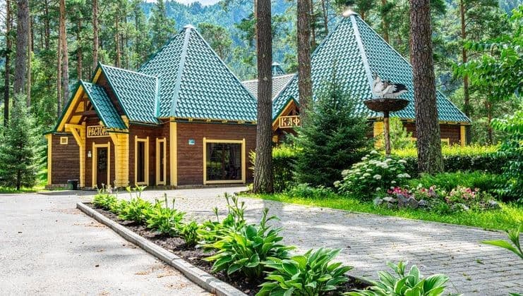 Кедровый остров, эко-отель