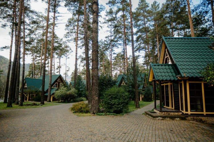 Кедровый остров, эко-отель