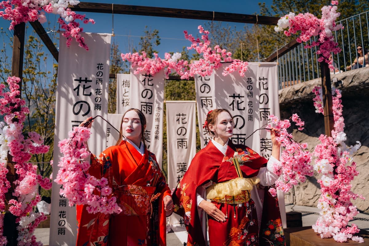 Крым «Мечта о сакуре и весенней Ялте». Mriya Resort • Японский сад «Шесть чувств» • Ялта - фото 2
