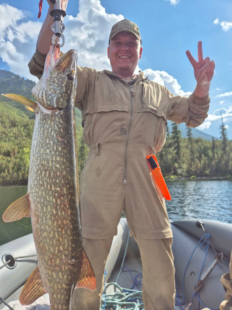 Эксклюзивный тур: отдых и рыбалка в дикой тайге у Северобайкальска - фото 7