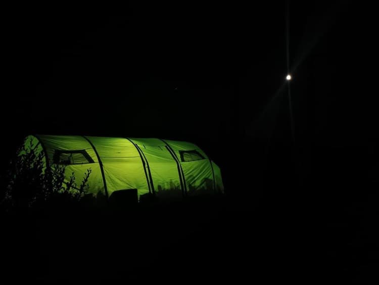 Палаточный лагерь