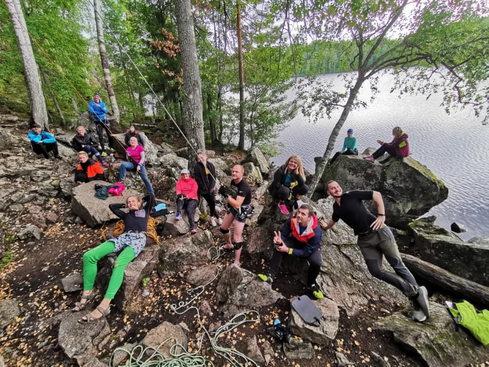 Ястребиное. Поход из Петербурга со скалолазанием и тарзанкой - фото 12