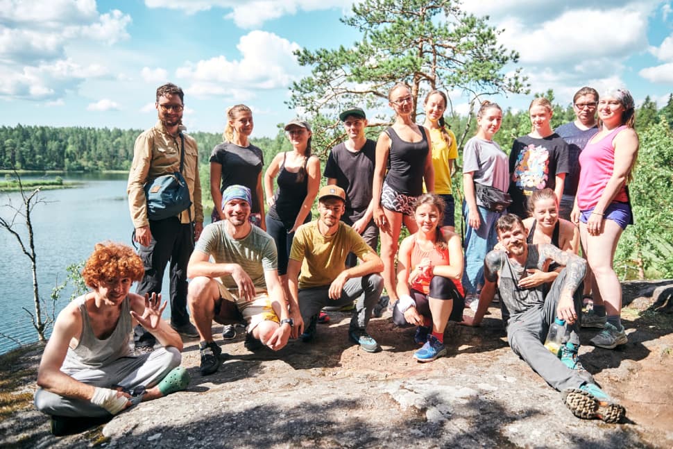 Ястребиное. Поход из Петербурга со скалолазанием и тарзанкой - фото 13