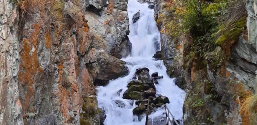 По Чемальскому тракту до водопада Бельтертуюк ( экскурсия с баз от с. Барангол до с. Чемал ) - фото 1