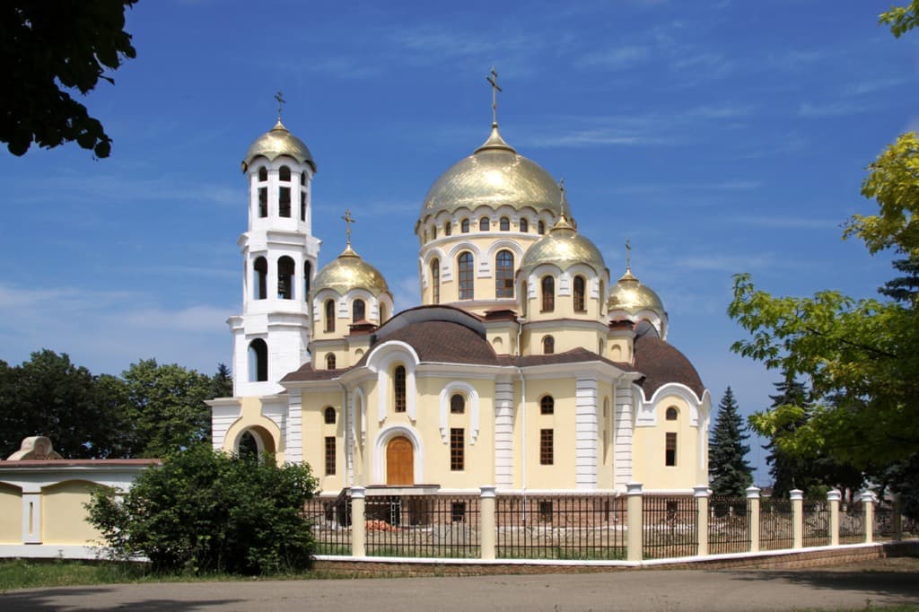 Обзорная экскурсия по Нальчику + замок Шато Эркен - фото 2