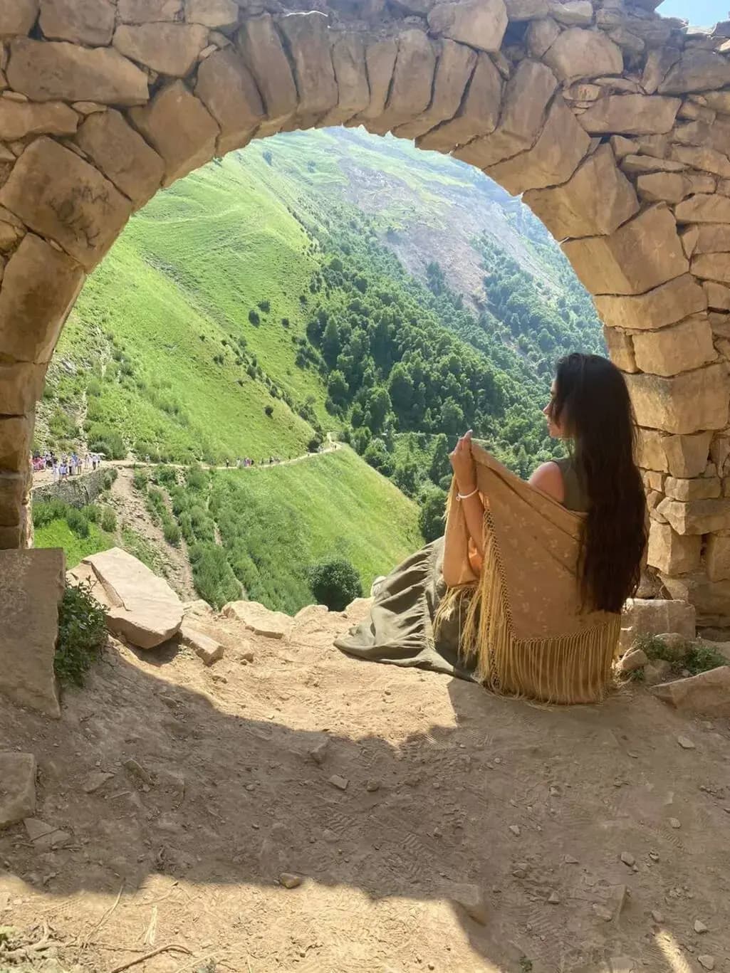 Село-призрак Гамсутль и Салтинский водопад (ОДНОДНЕВНЫЙ ТУР)
