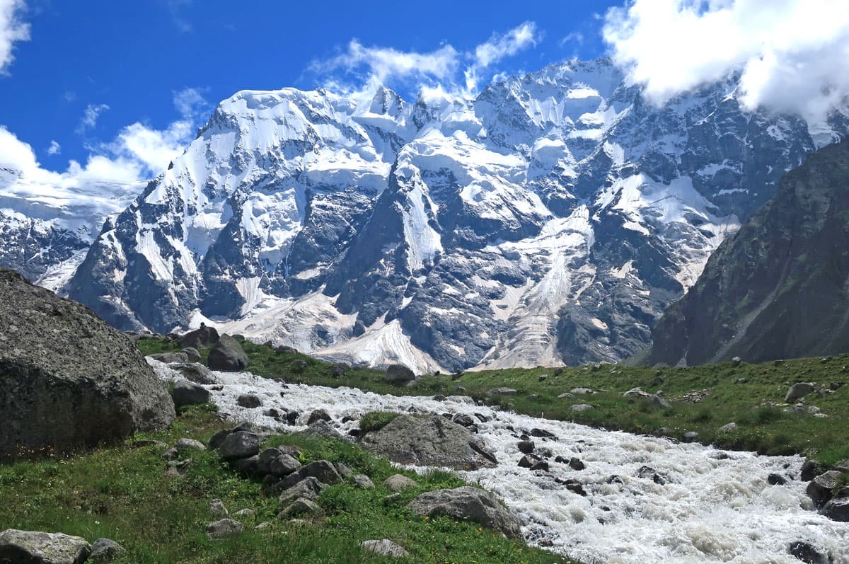 Горный лагерь в Безенги - фото 1