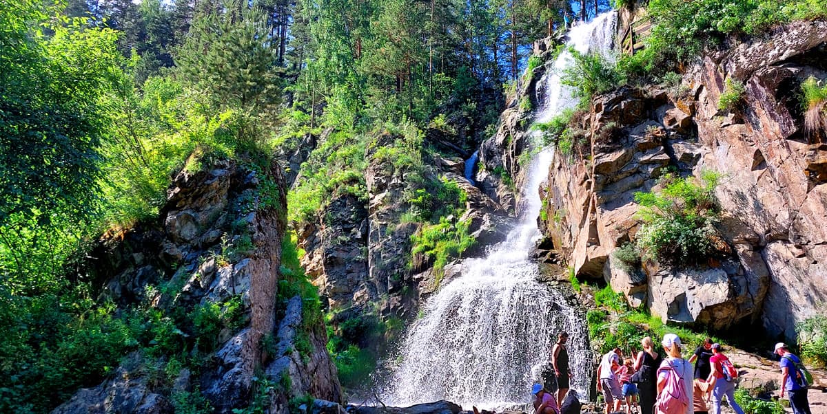 Камышлинский водопад, Зубы дракона.