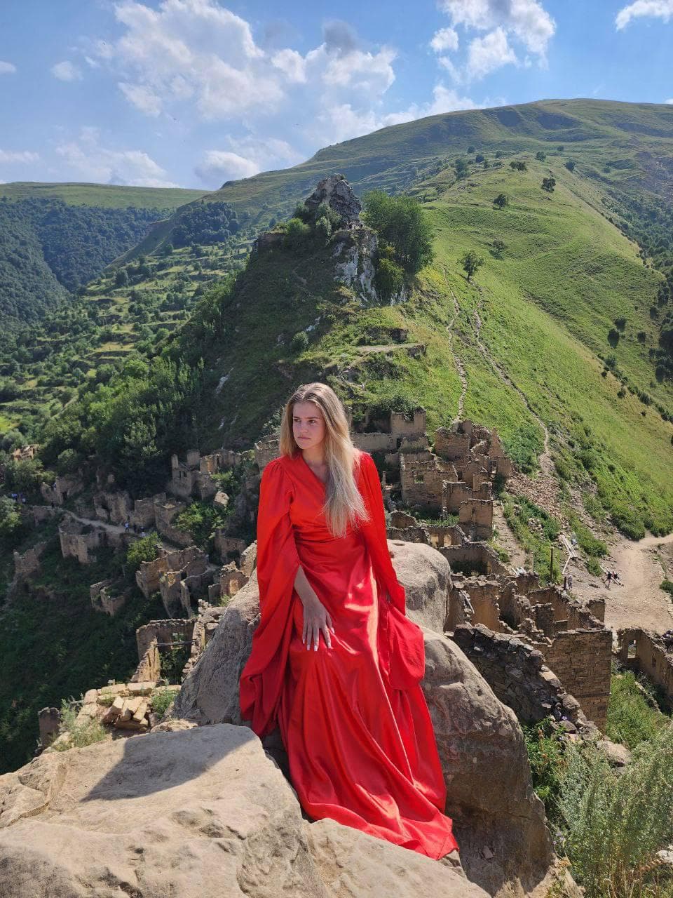 В Аул-призрак Гамсутль и Салтинский водопад - фото 9