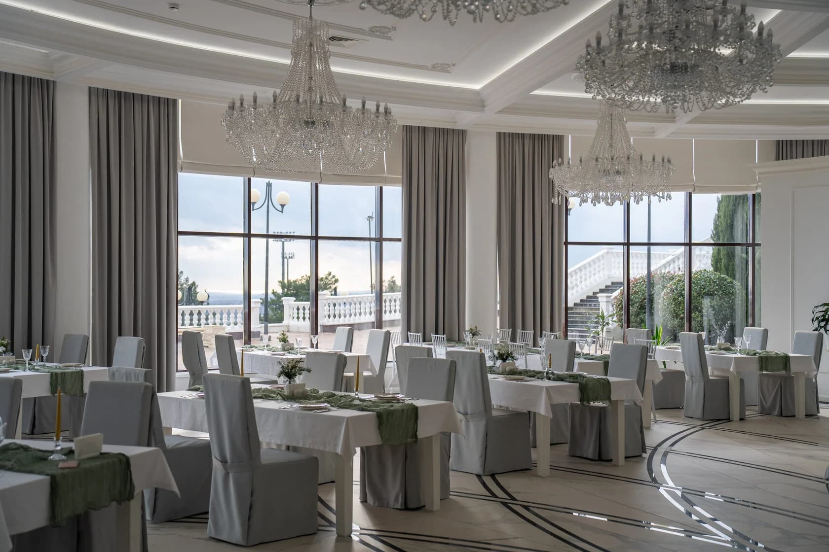 ПРИБЫТИЕ. ПЕРВОЕ ЗНАКОМСТВО С ТЕРРУАРОМ