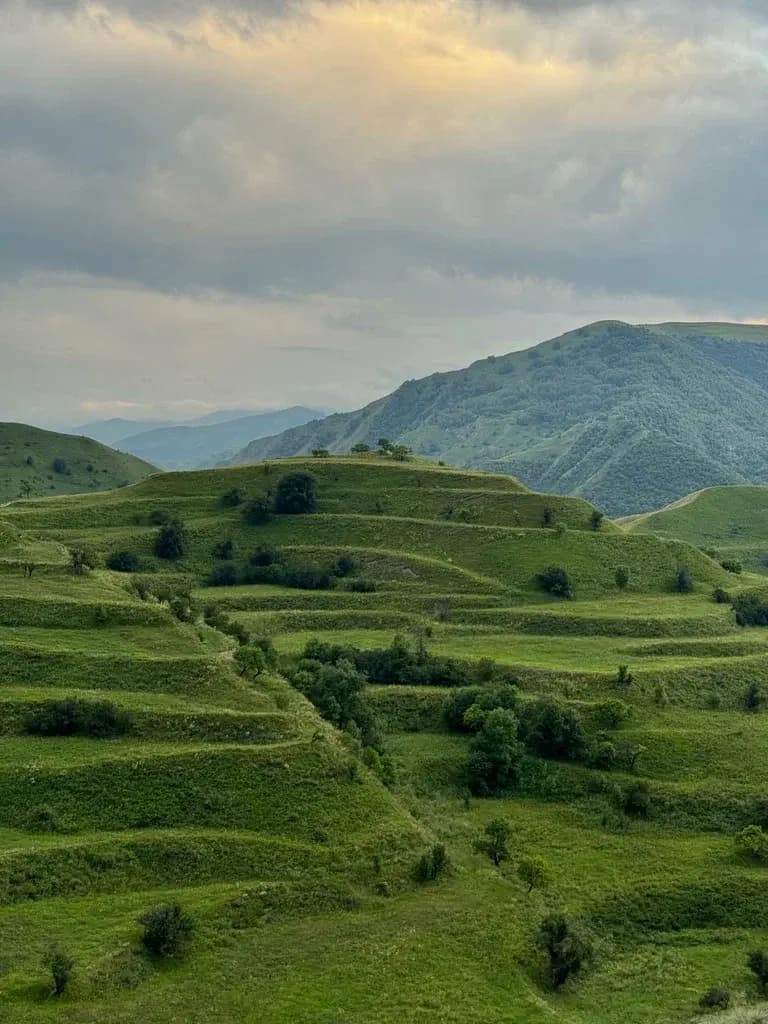 В Аул-призрак Гамсутль и Салтинский водопад - фото 1