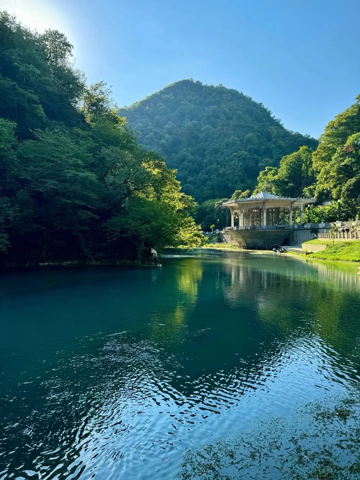 НЕПОВТОРИМАЯ АБХАЗИЯ БЕЛЫЕ СКАЛЫ, МОРЕ И НОВЫЙ АФОН - фото 10