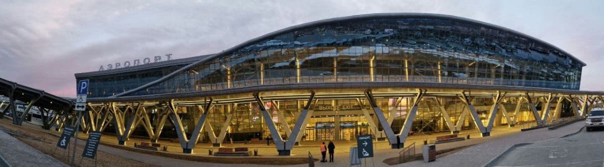 Встреча в аэропорту г. Южно-Сахалинск. Знакомство с городом (небольшая обзорная экскурсия). Ужин.