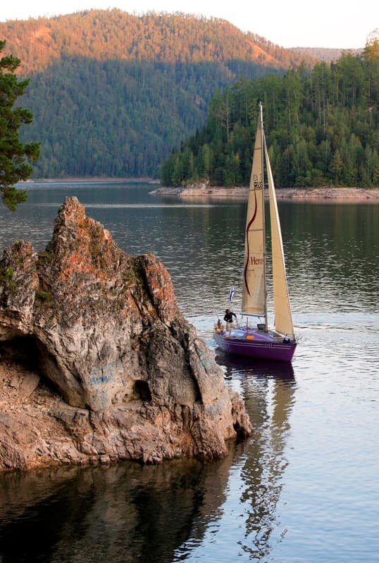 Водная прогулка по Красноярскому морю до залива Бирюса - фото 1