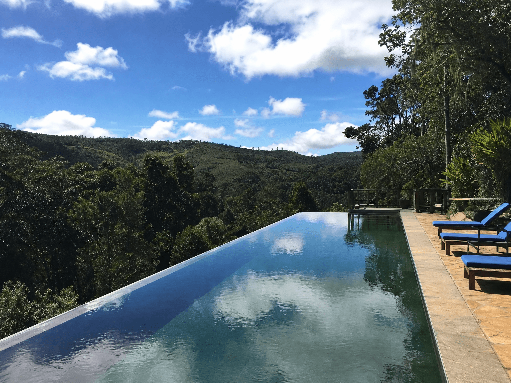 MANTADIA LODGE+