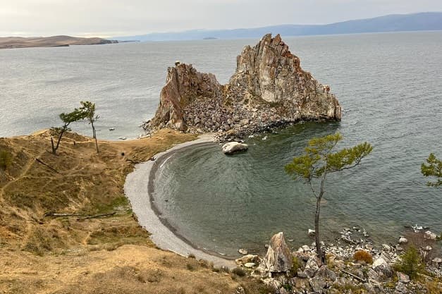 Мыс Бурхан