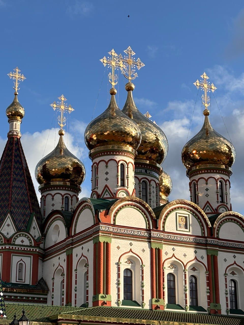 ПО СЛЕДАМ КОРОЛЕВЫ ЛУИЗЫ: В ГОРОД СЫРА И МИРА - фото 8