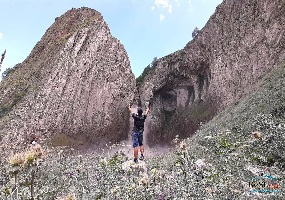 Самые красивые дороги Кавказа. 4 республики за 5 дней. - фото 2