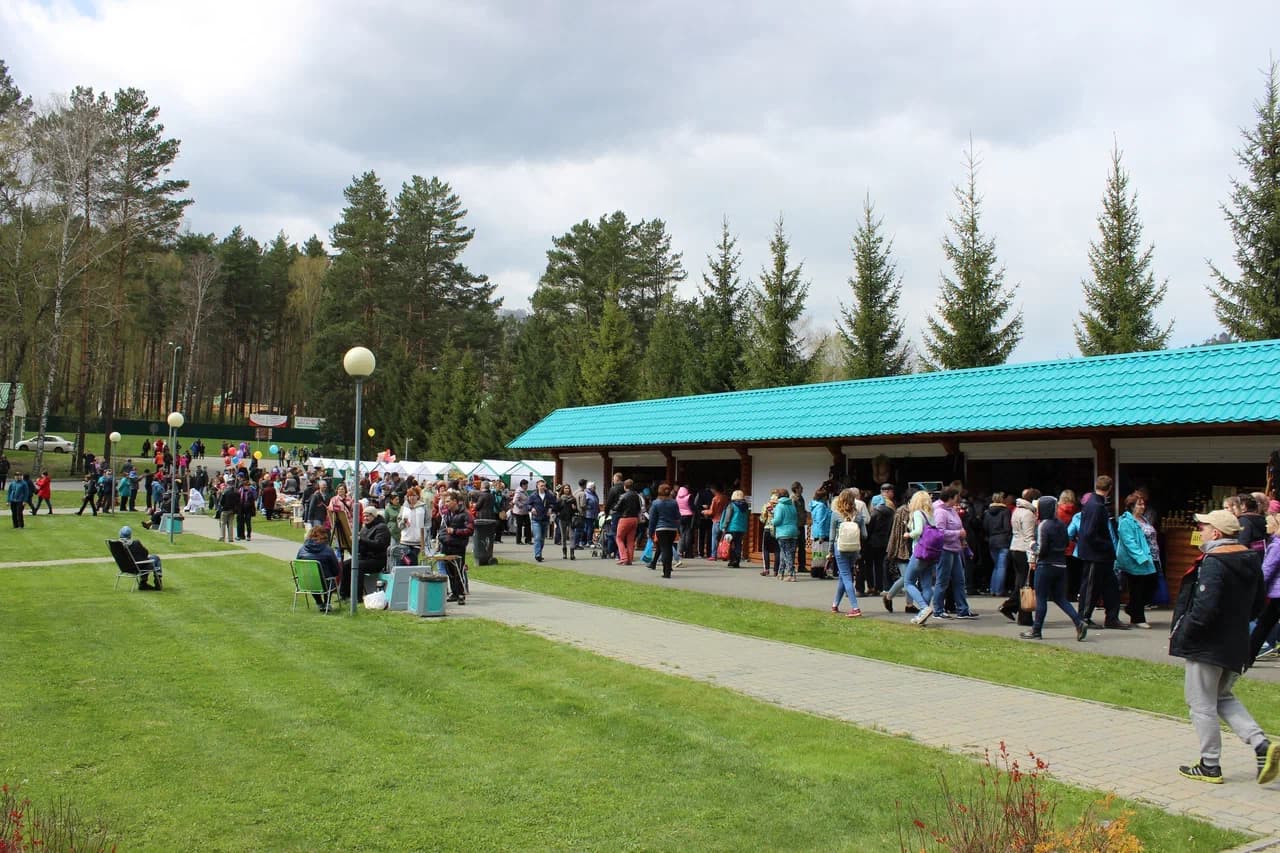 Цветение маральника на бирюзовой катуни - фото 3