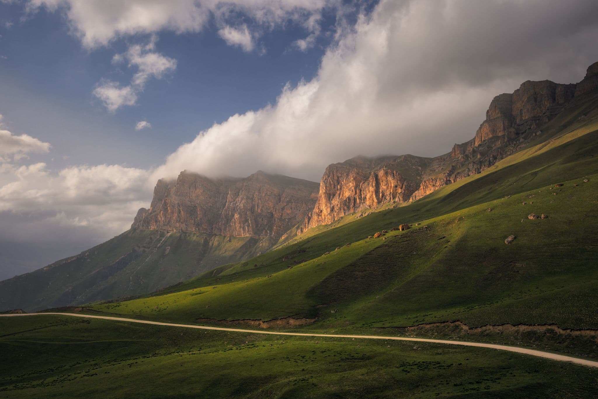 Через перевал Актопрак (ежедневно) - фото 5