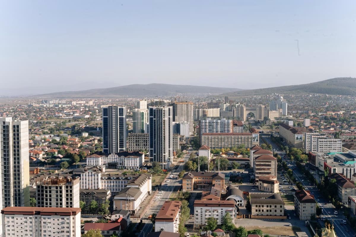 Путешествие в Чечню: сердце Грозного, высокогорное озеро Казеной-Ам - фото 2