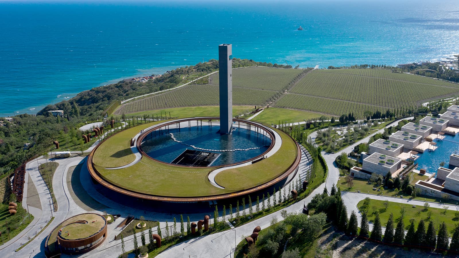 Крым «Мечта о сакуре и весенней Ялте». Mriya Resort • Японский сад «Шесть чувств» • Ялта - фото 9