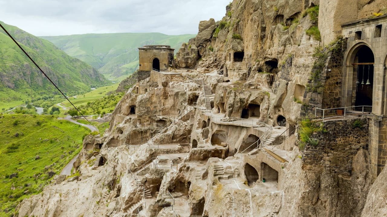 Грузия & Сванетия: Сокровищница святынь в сердце Кавказа» 7 дней / 6 ночей - фото 3