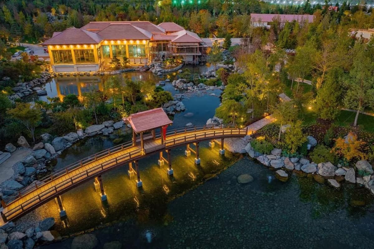 Цветущий Краснодар: парк Галицкого с гарантированным посещением Японского сада - фото 5